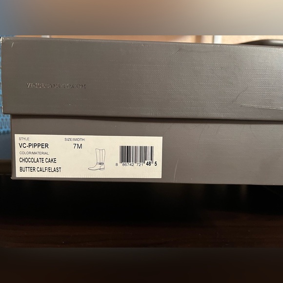 Vince Camuto Pipper boots size 7M. - Picture 15 of 15